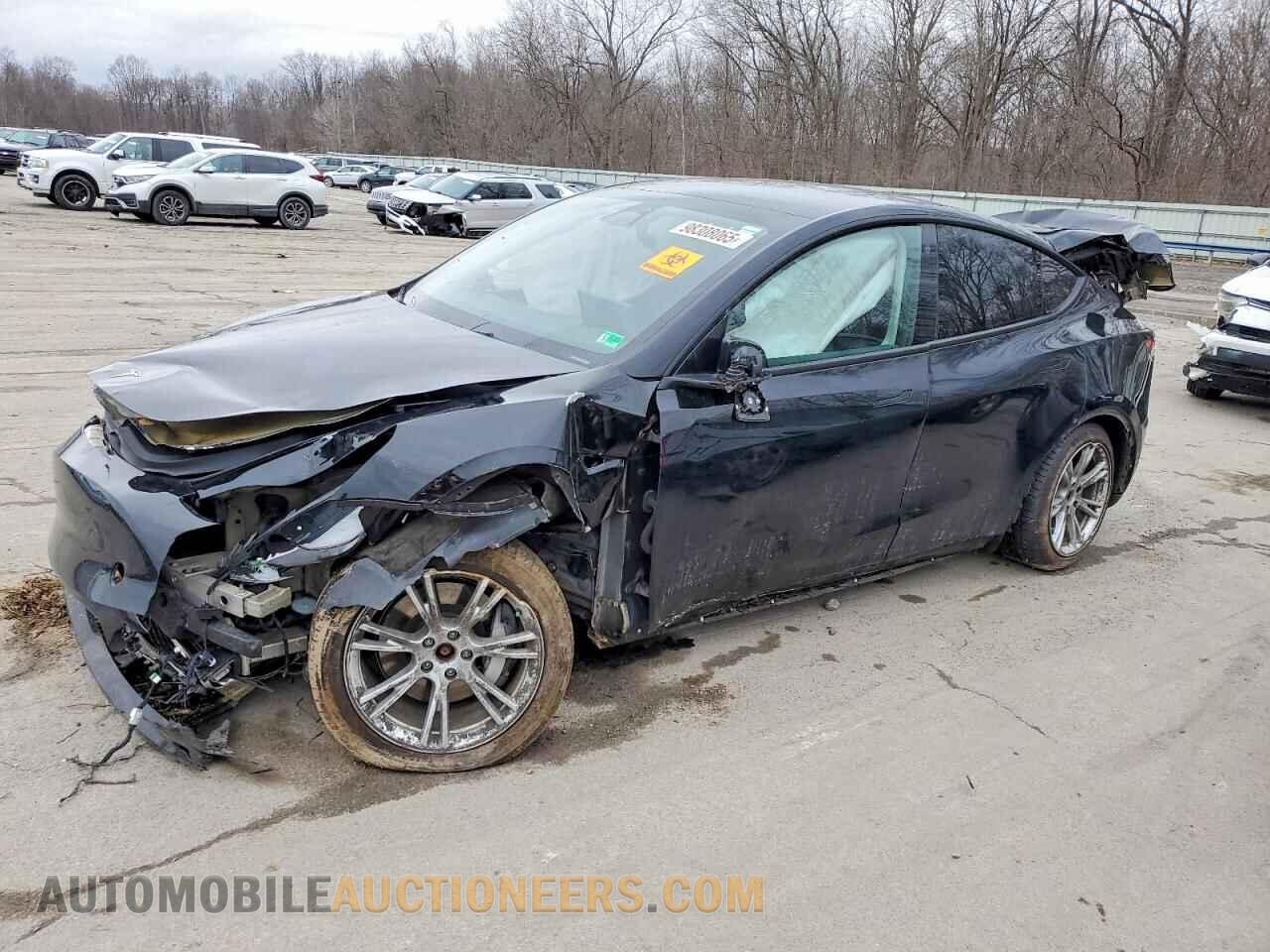 7SAYGDEE1PF690656 TESLA MODEL Y 2023