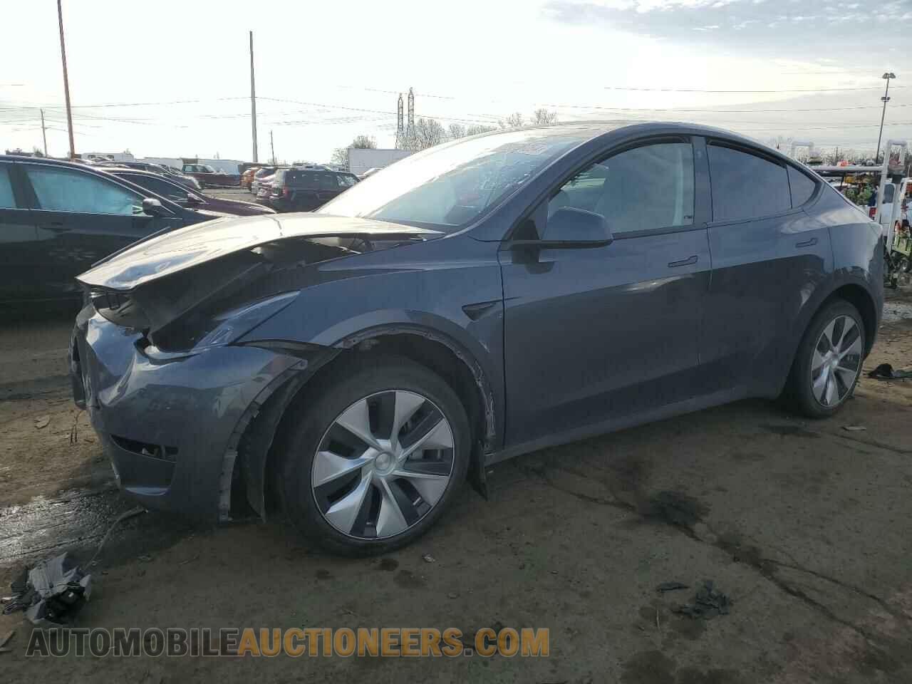 7SAYGDEE1PF700490 TESLA MODEL Y 2023