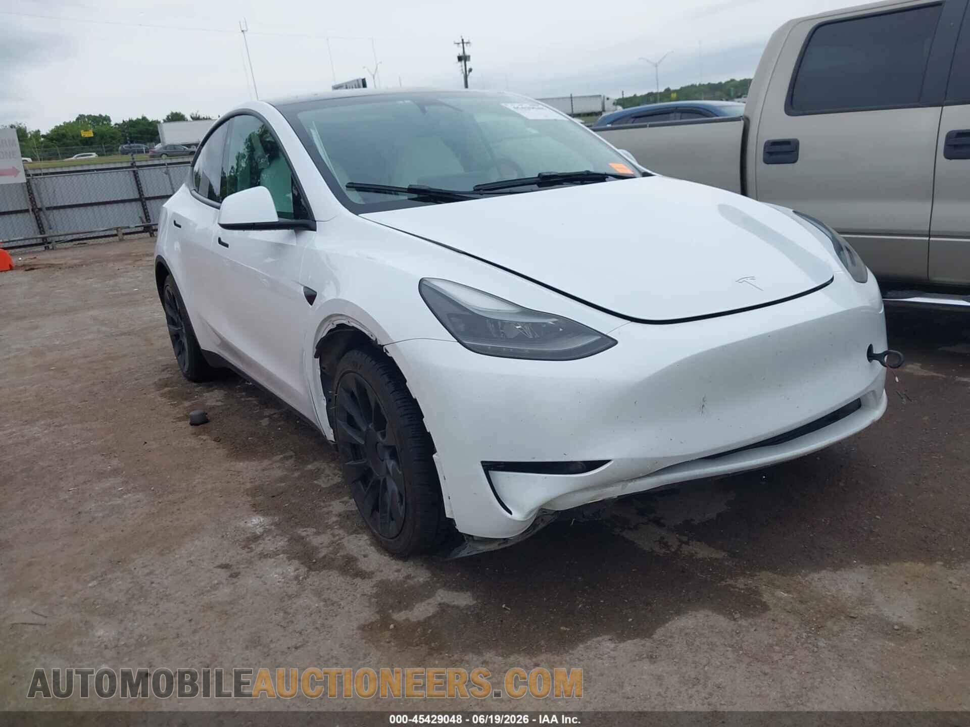 7SAYGDEE1RA259752 TESLA MODEL Y 2024