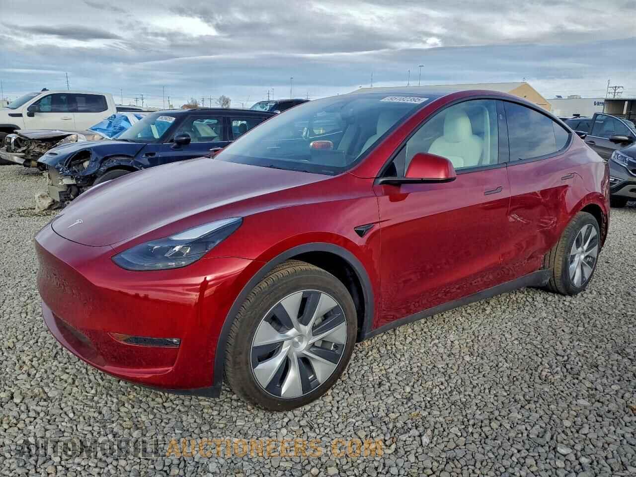 7SAYGDEE1RF063426 TESLA MODEL Y 2024