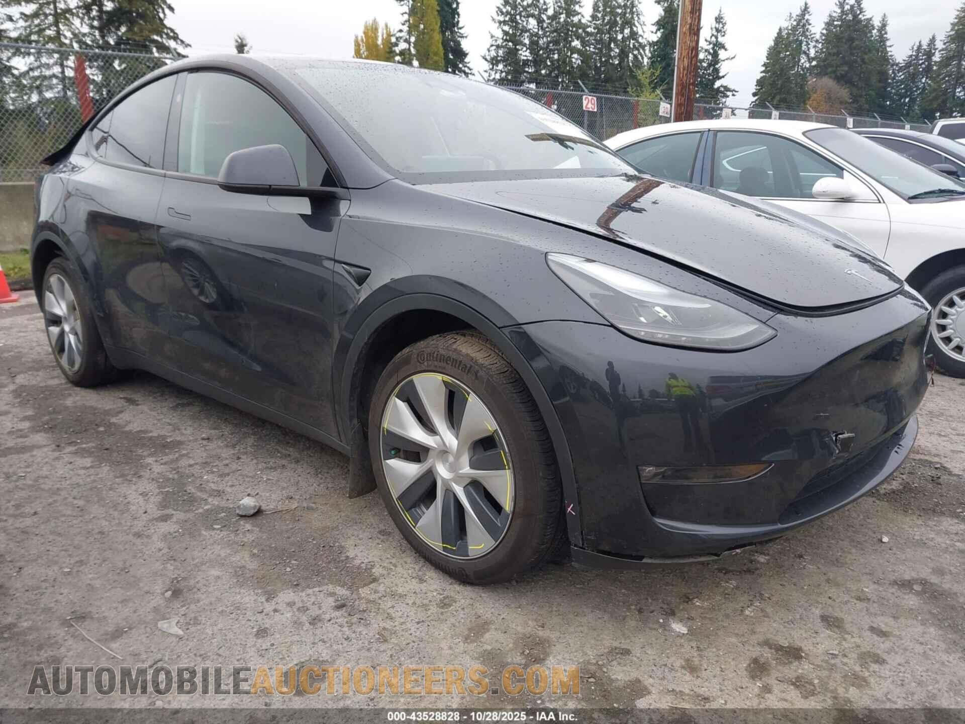 7SAYGDEE1RF070280 TESLA MODEL Y 2024