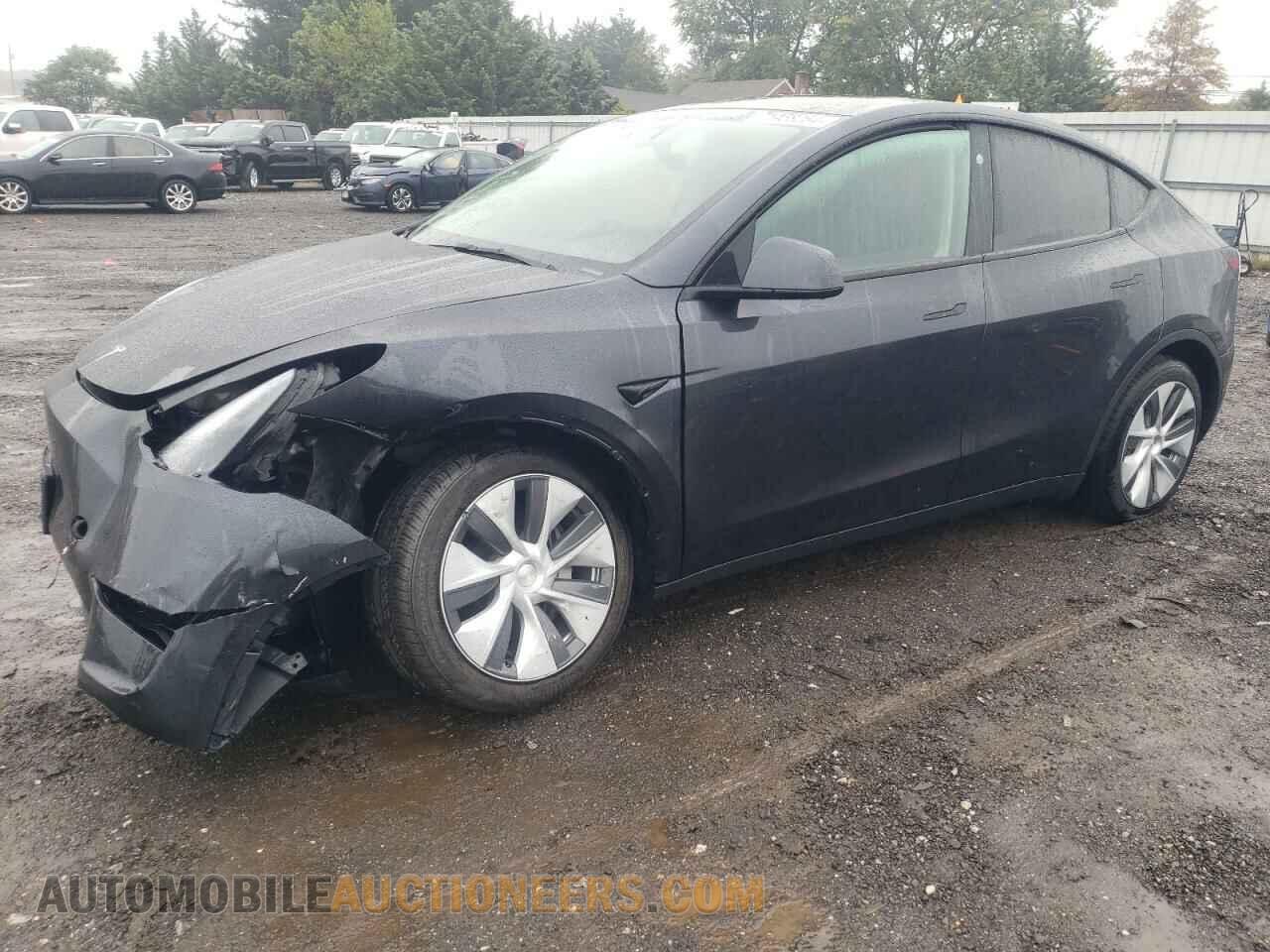 7SAYGDEE1RF080095 TESLA MODEL Y 2024