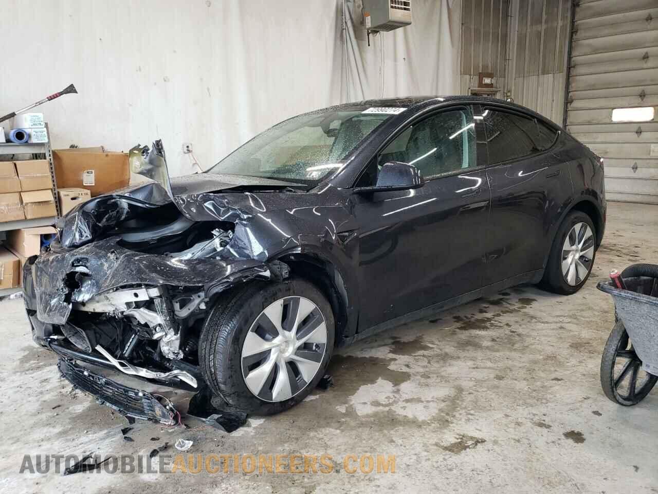 7SAYGDEE1RF087256 TESLA MODEL Y 2024