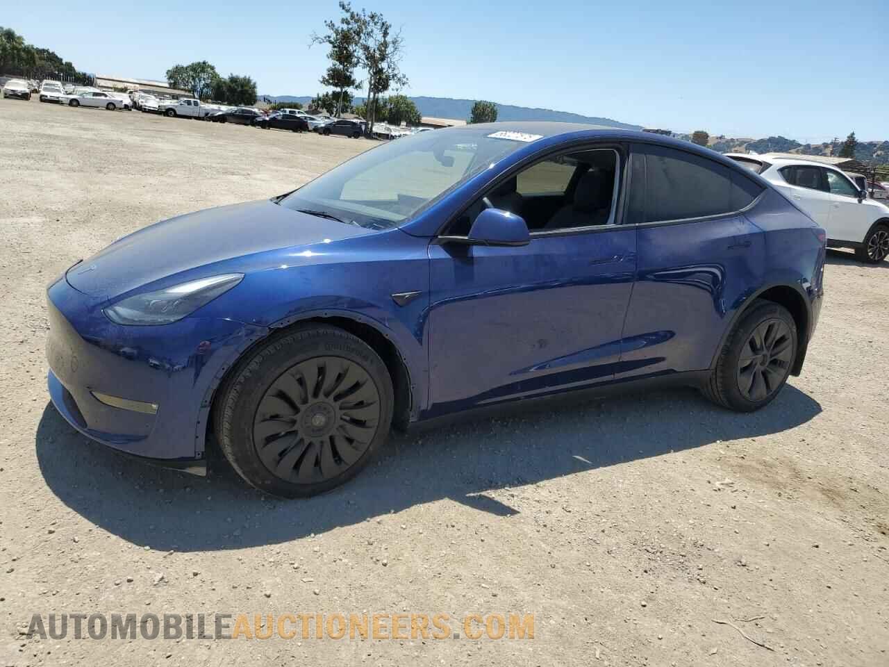 7SAYGDEE1RF192721 TESLA MODEL Y 2024