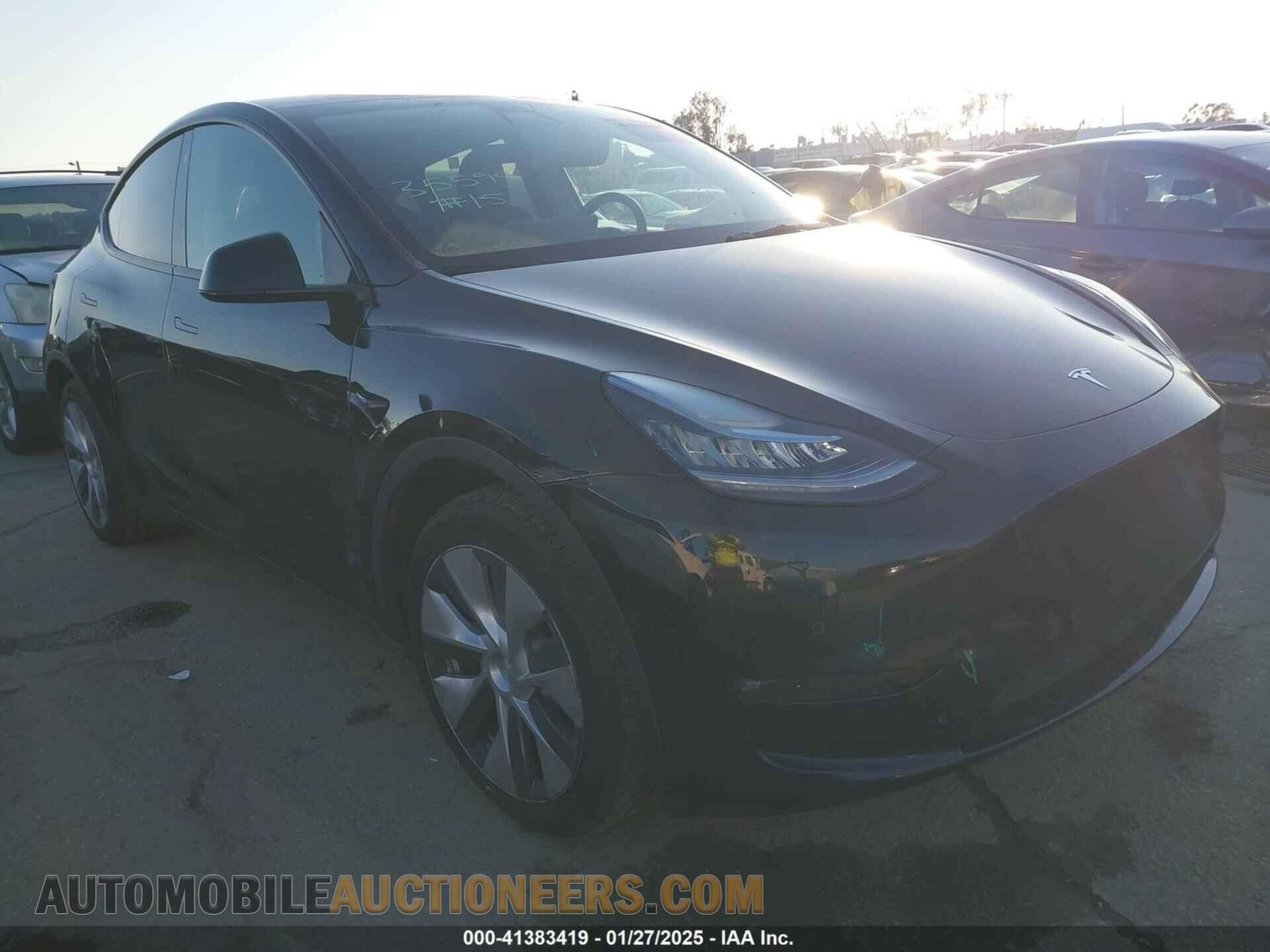 7SAYGDEE2NF453025 TESLA MODEL Y 2022