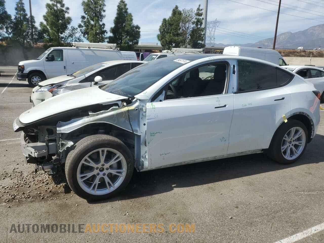 7SAYGDEE2NF515569 TESLA MODEL Y 2022