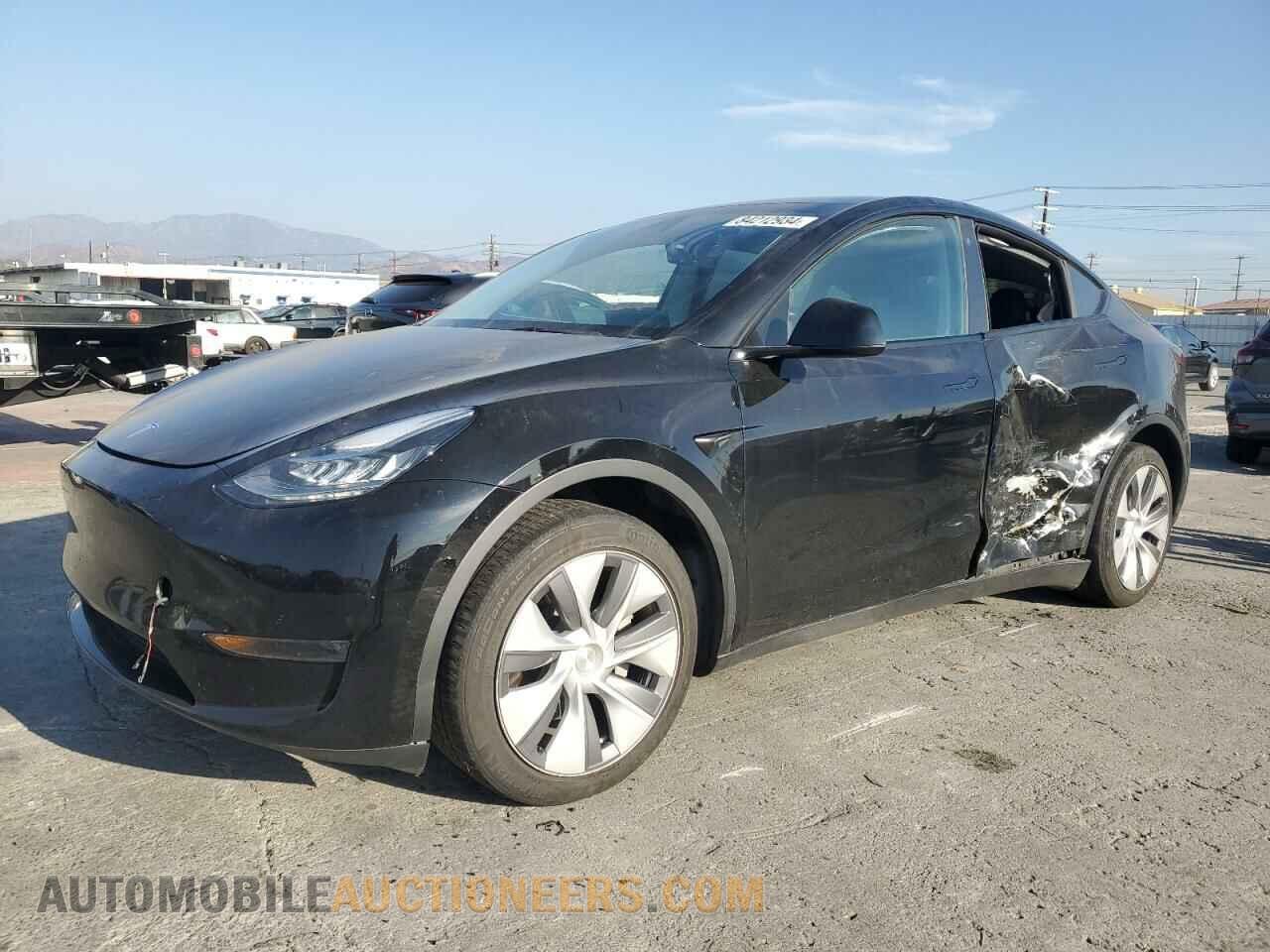 7SAYGDEE2PA032602 TESLA MODEL Y 2023