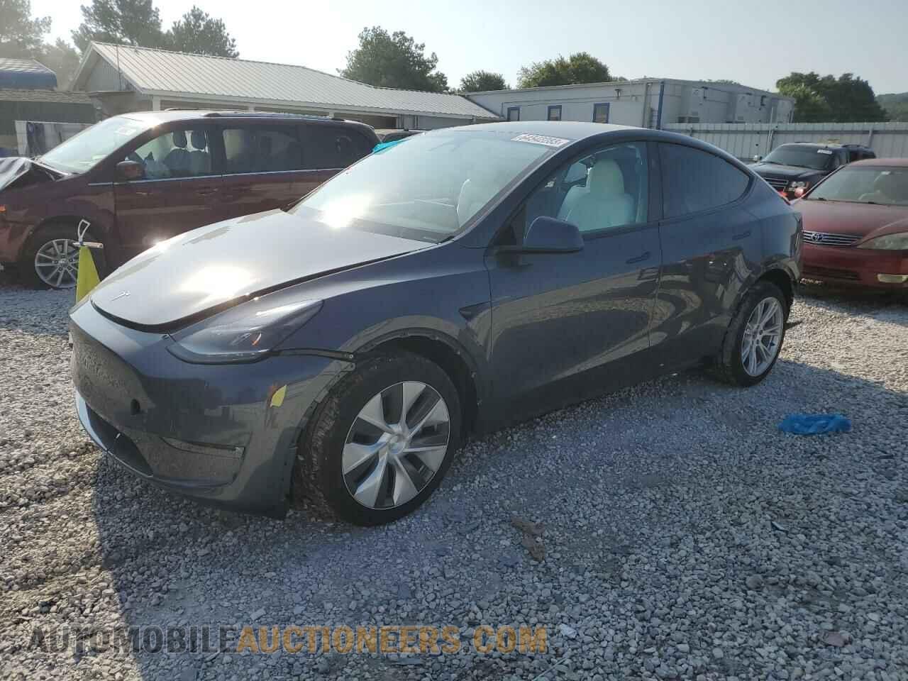 7SAYGDEE2PF807807 TESLA MODEL Y 2023