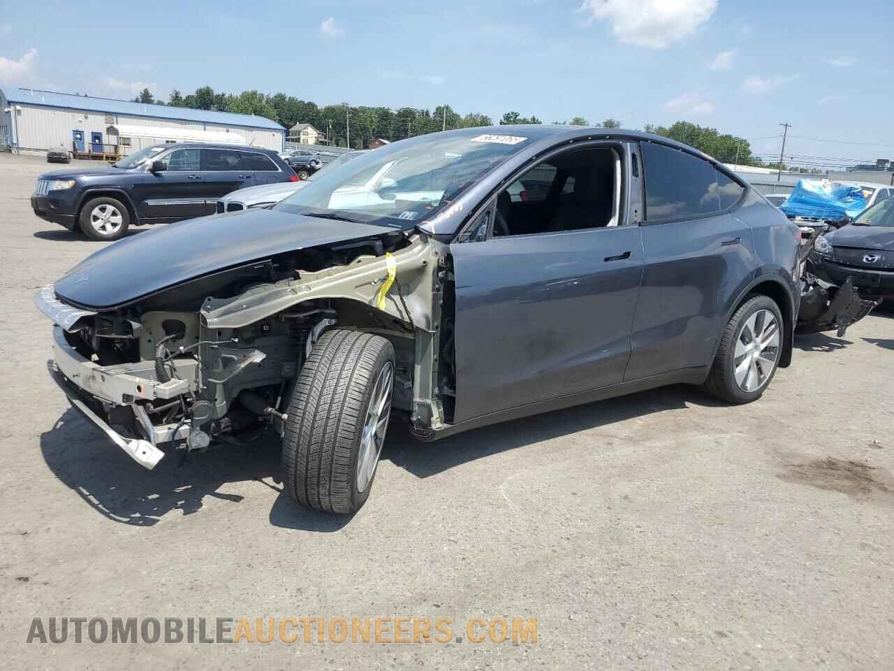 7SAYGDEE2RA217428 TESLA MODEL Y 2024