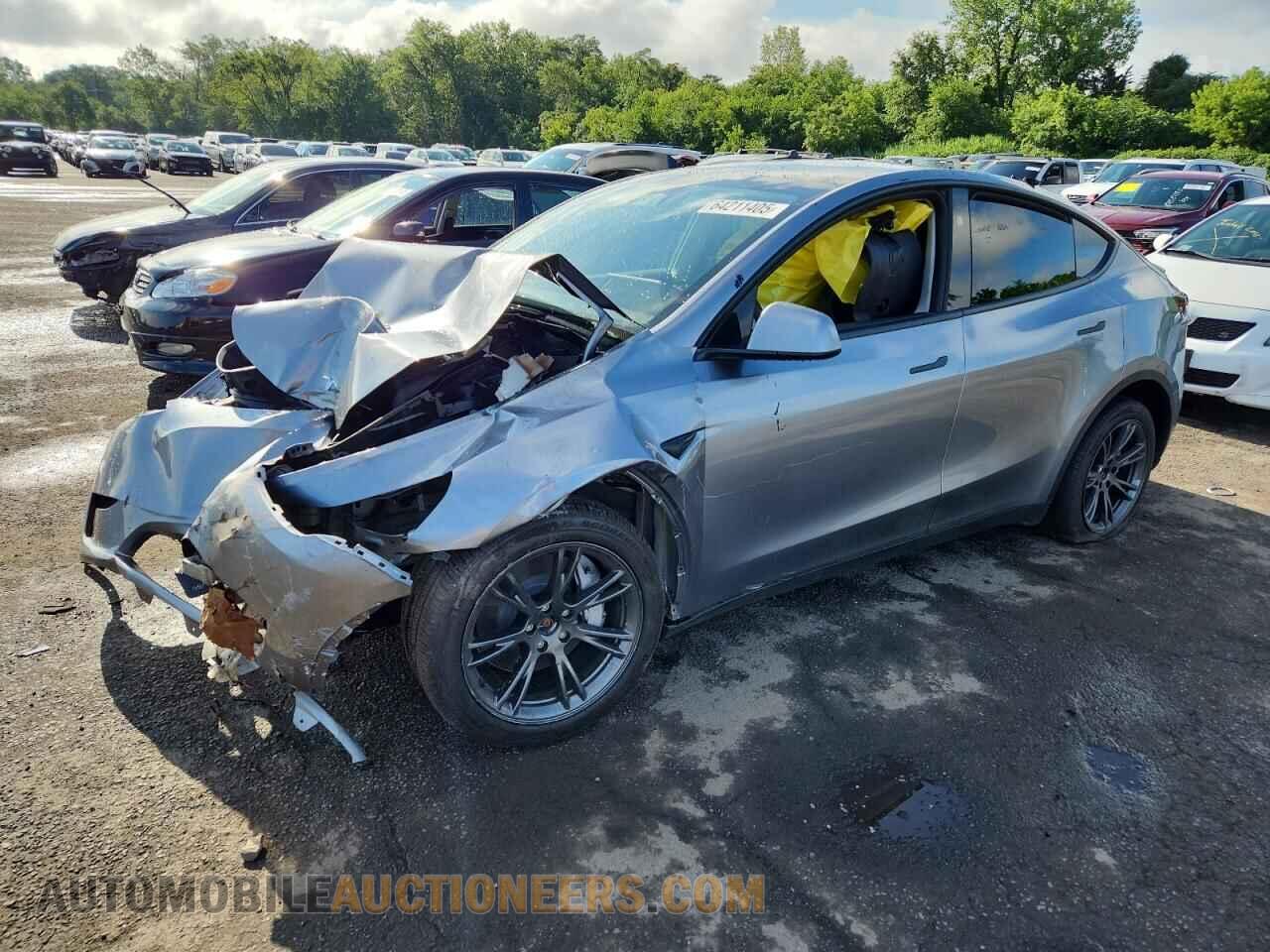 7SAYGDEE2RA316976 TESLA MODEL Y 2024