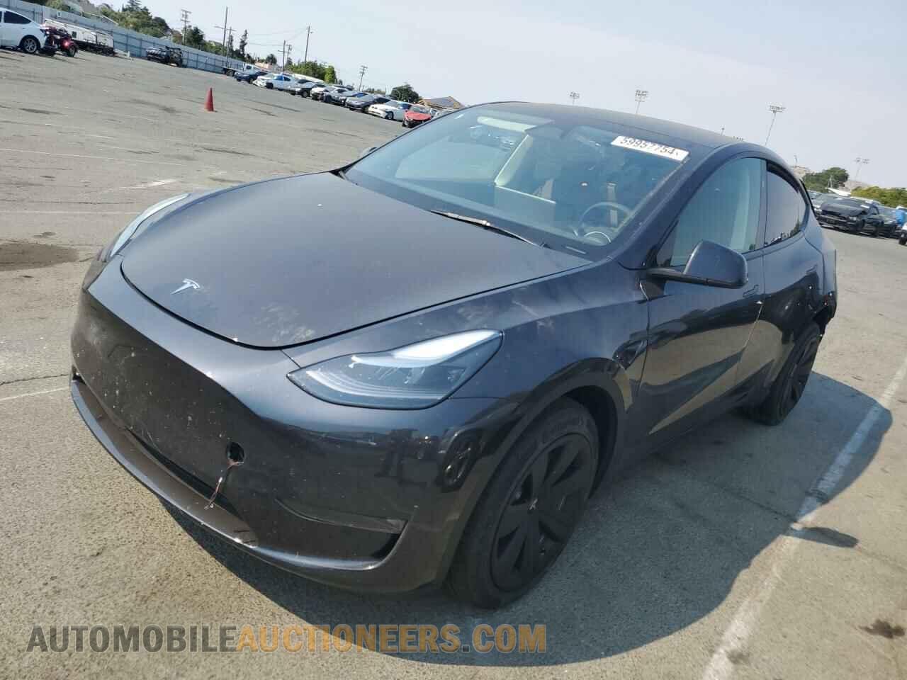 7SAYGDEE2RF007771 TESLA MODEL Y 2024