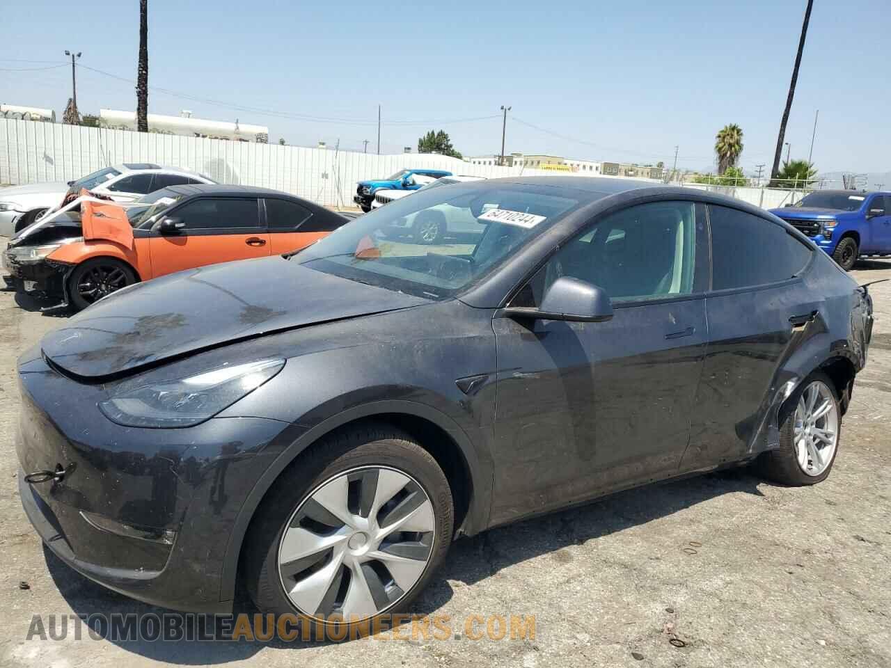 7SAYGDEE2RF032086 TESLA MODEL Y 2024
