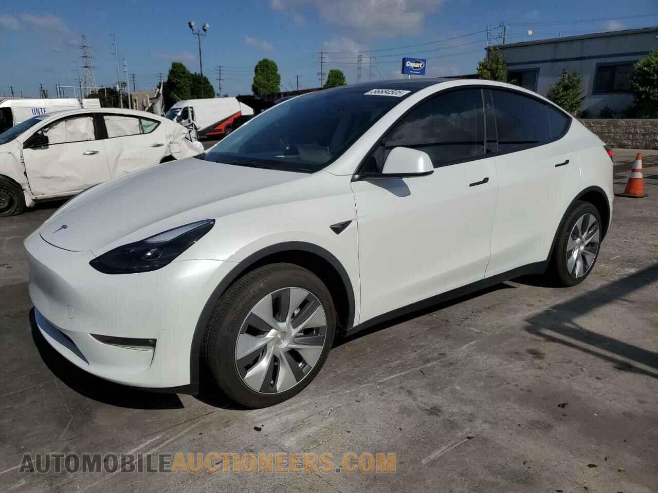 7SAYGDEE2RF090540 TESLA MODEL Y 2024