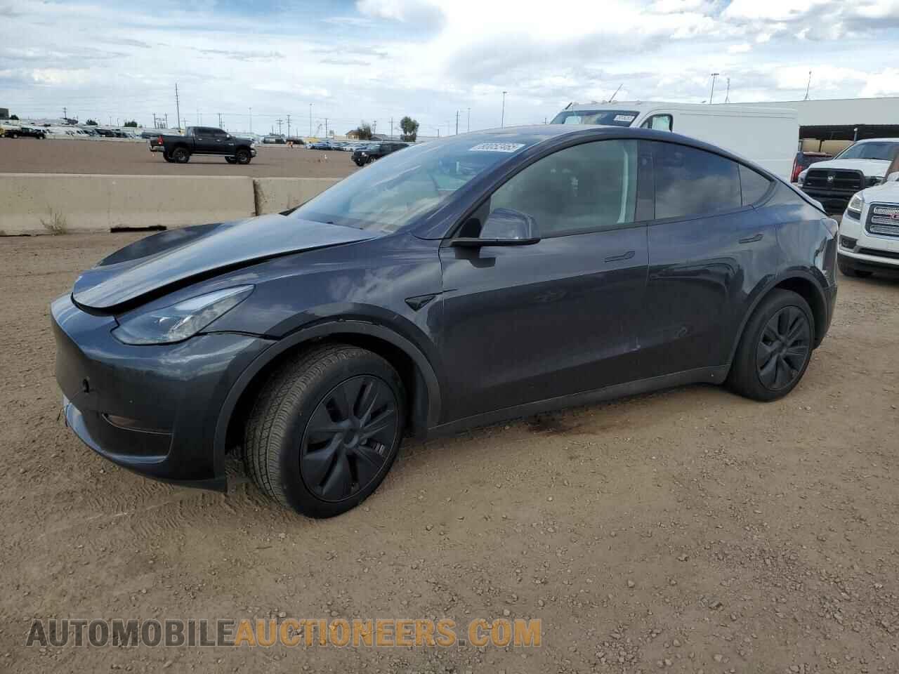 7SAYGDEE2RF116621 TESLA MODEL Y 2024