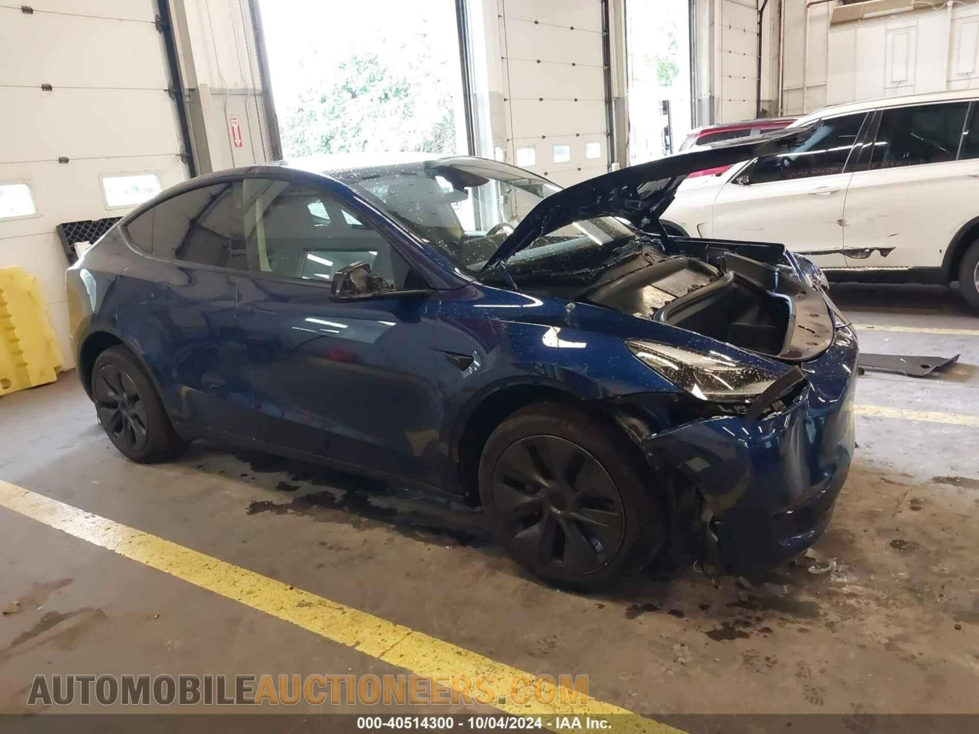 7SAYGDEE2RF193487 TESLA MODEL Y 2024
