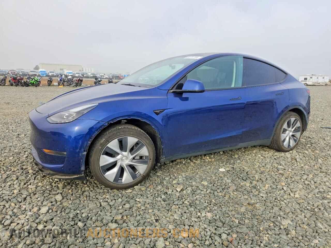 7SAYGDEE2RF981833 TESLA MODEL Y 2024