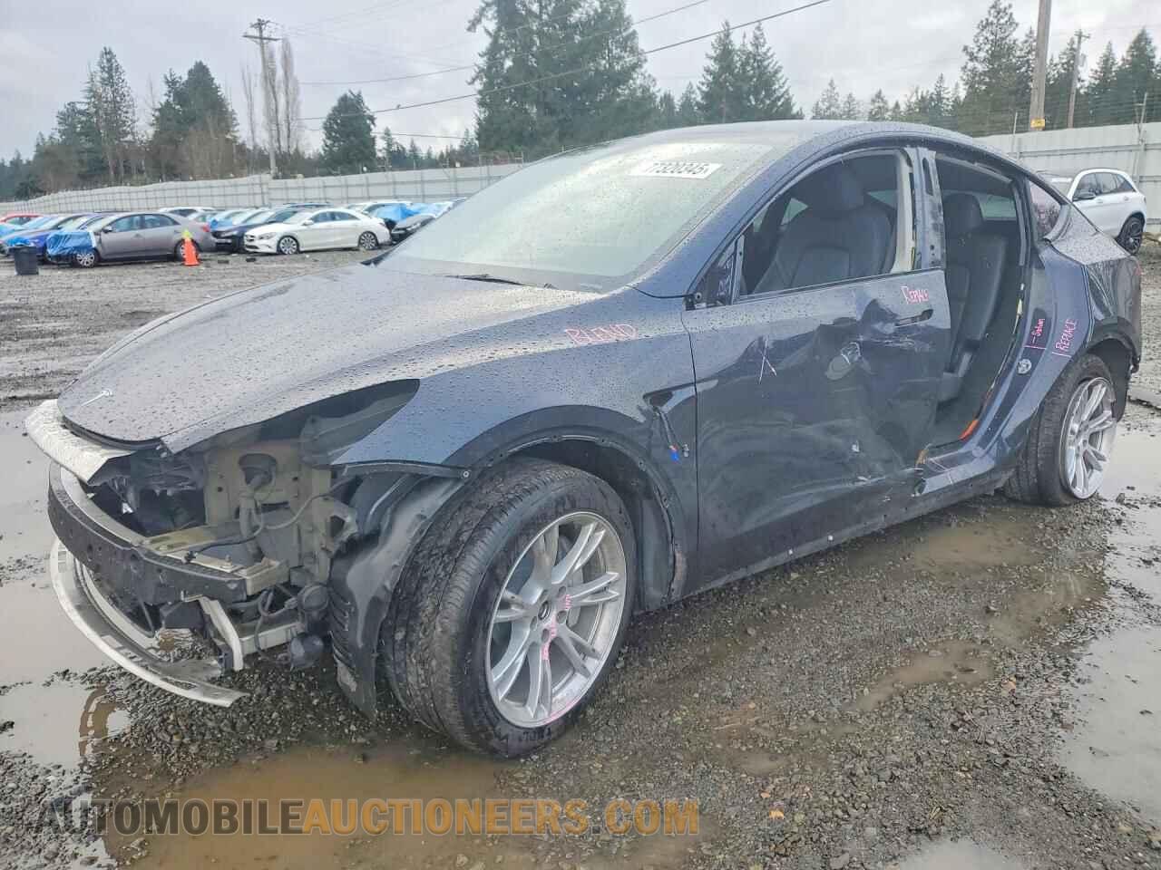 7SAYGDEE2RF984392 TESLA MODEL Y 2024