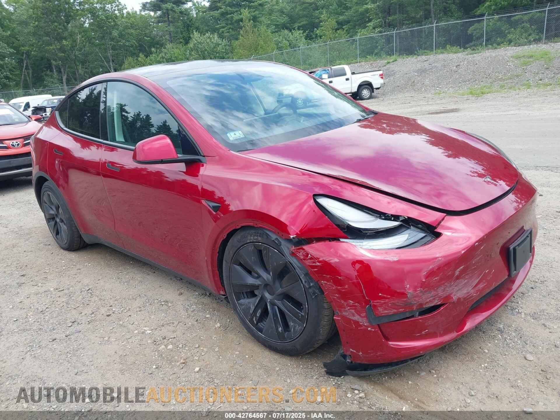 7SAYGDEE2SF295099 TESLA MODEL Y 2025