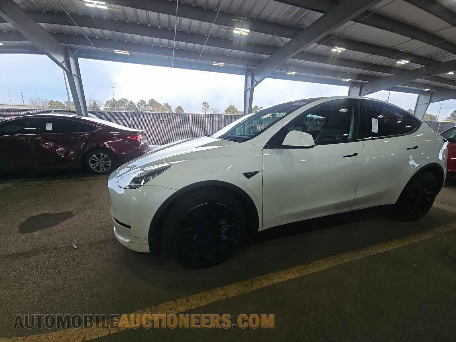 7SAYGDEE3NF480010 Tesla Mo 2022