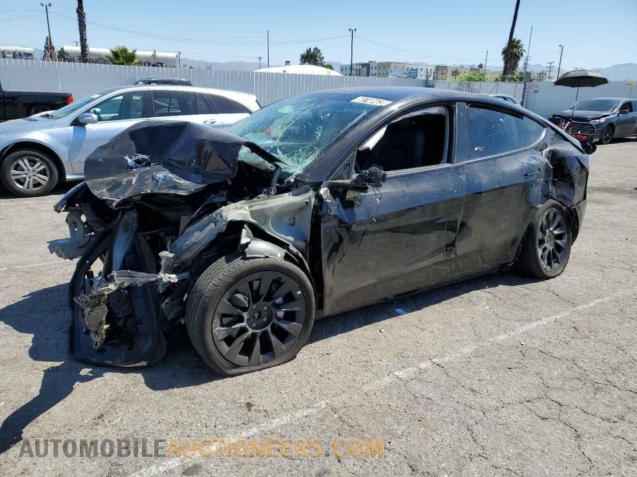 7SAYGDEE3NF481920 TESLA MODEL Y 2022
