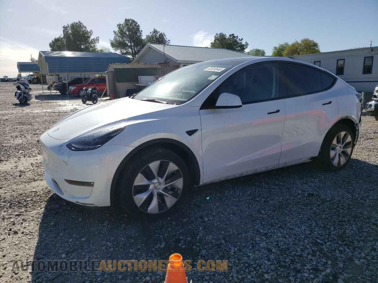 7SAYGDEE3PF806438 TESLA MODEL Y 2023