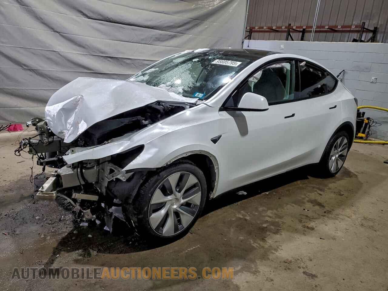 7SAYGDEE3RA280862 TESLA MODEL Y 2024
