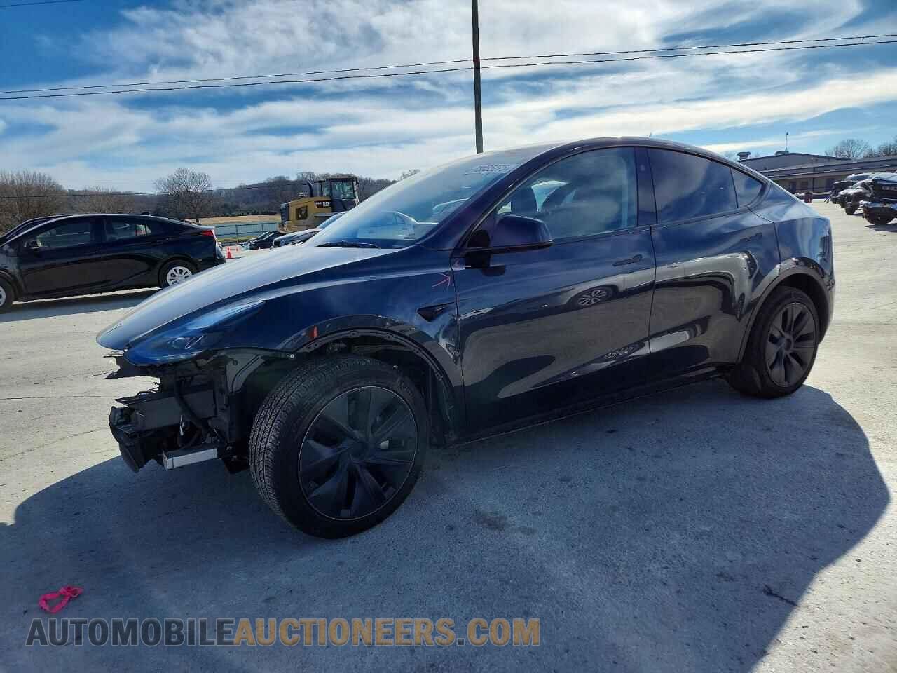 7SAYGDEE3RA334077 TESLA MODEL Y 2024