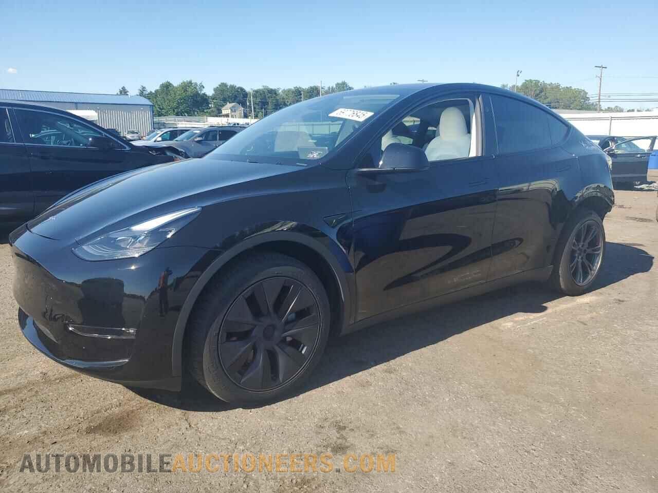 7SAYGDEE3RF190629 TESLA MODEL Y 2024