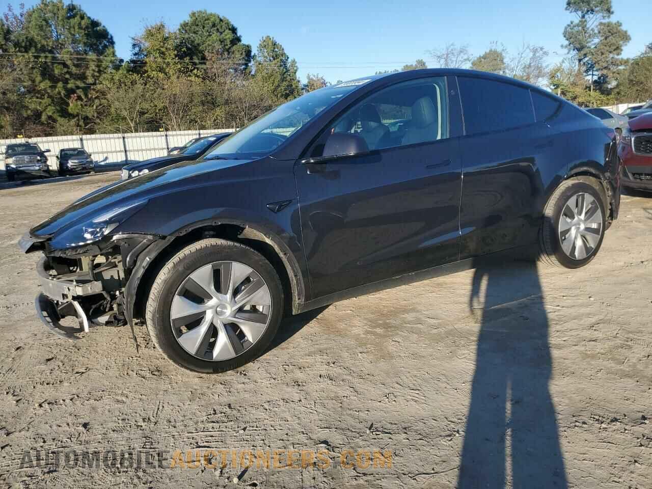 7SAYGDEE3RF989147 TESLA MODEL Y 2024