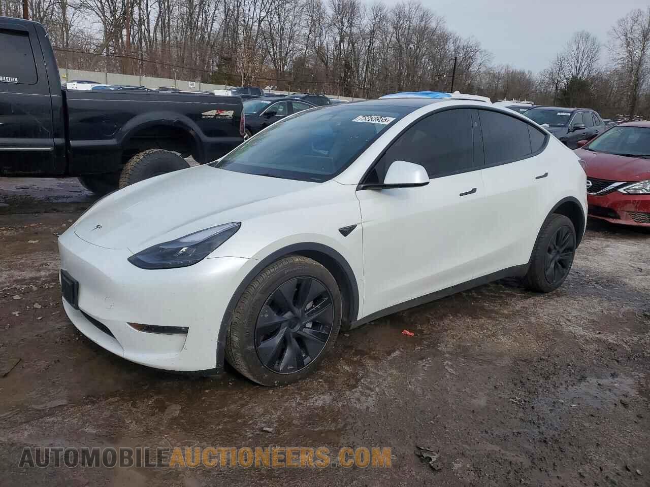 7SAYGDEE3SF306417 TESLA MODEL Y 2025