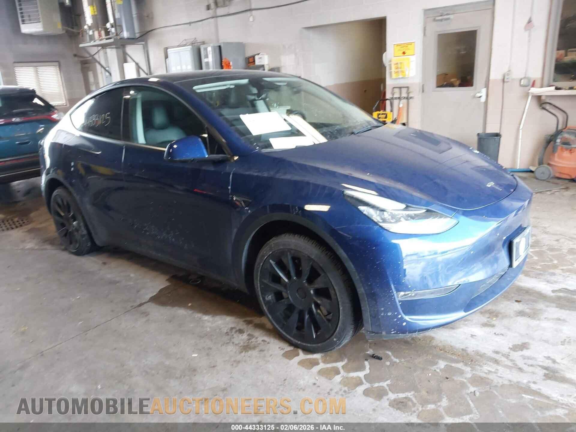 7SAYGDEE4NF447310 TESLA MODEL Y 2022