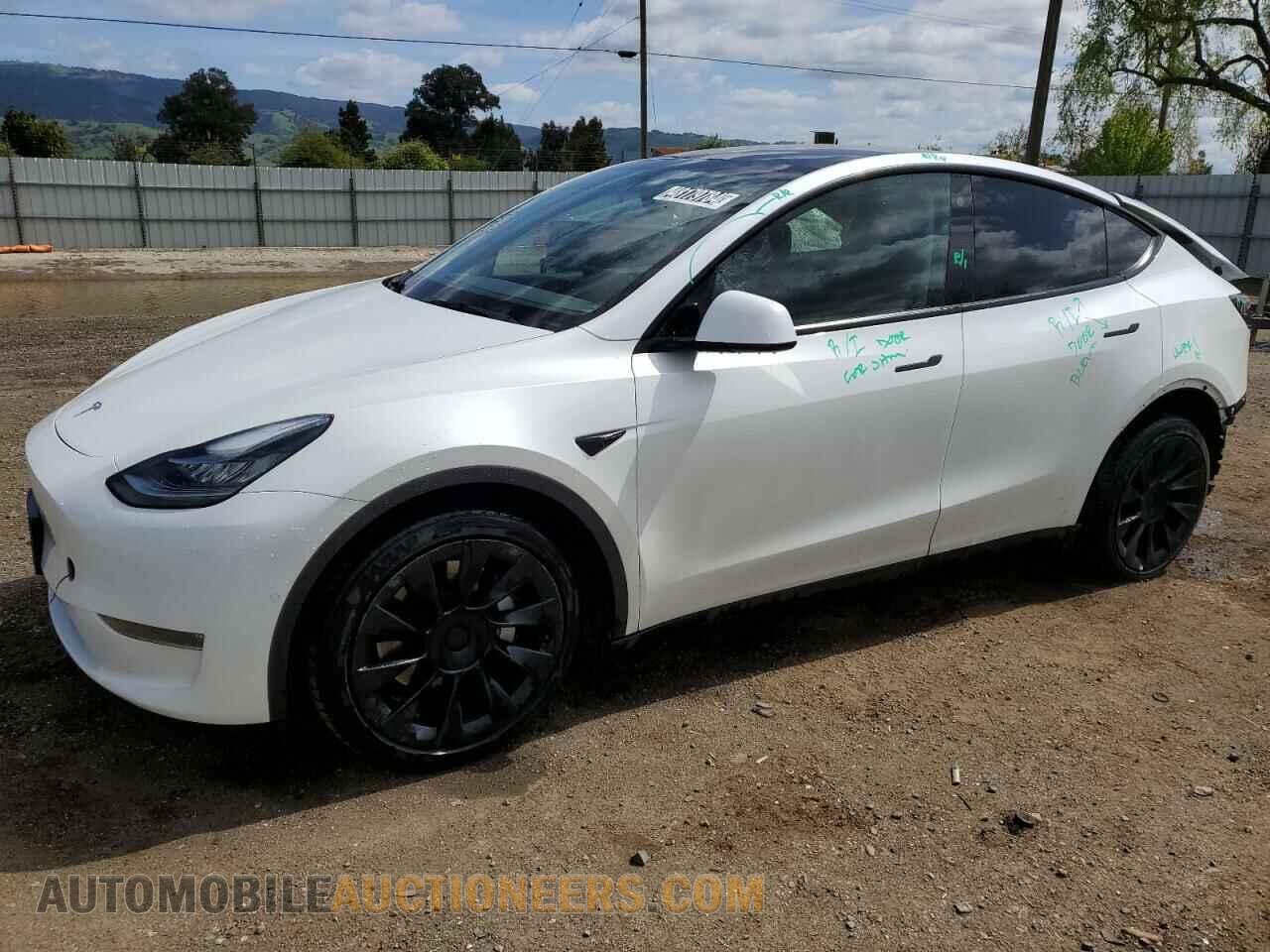 7SAYGDEE4NF481084 TESLA MODEL Y 2022