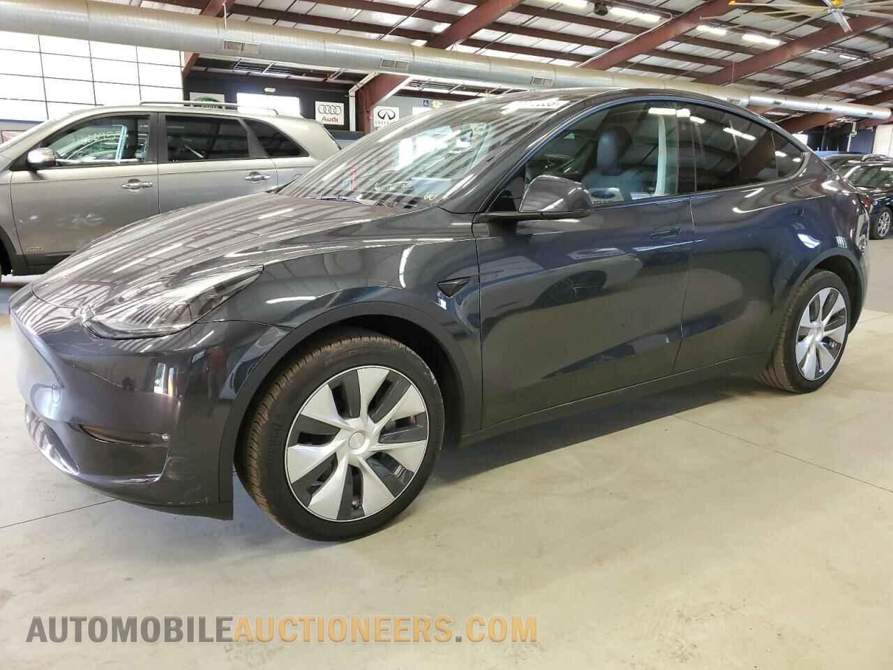 7SAYGDEE4RF023552 TESLA MODEL Y 2024