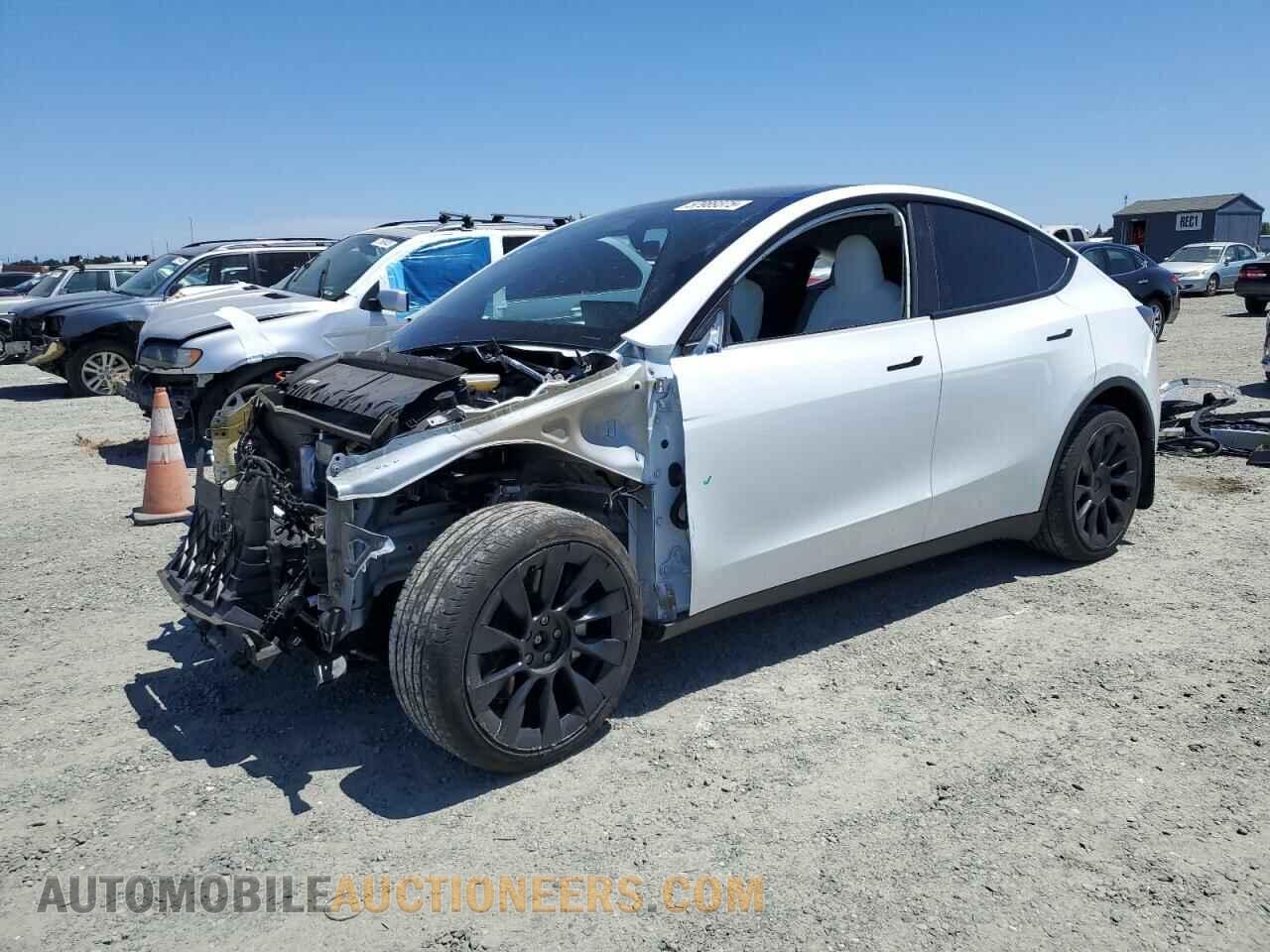 7SAYGDEE4RF054753 TESLA MODEL Y 2024