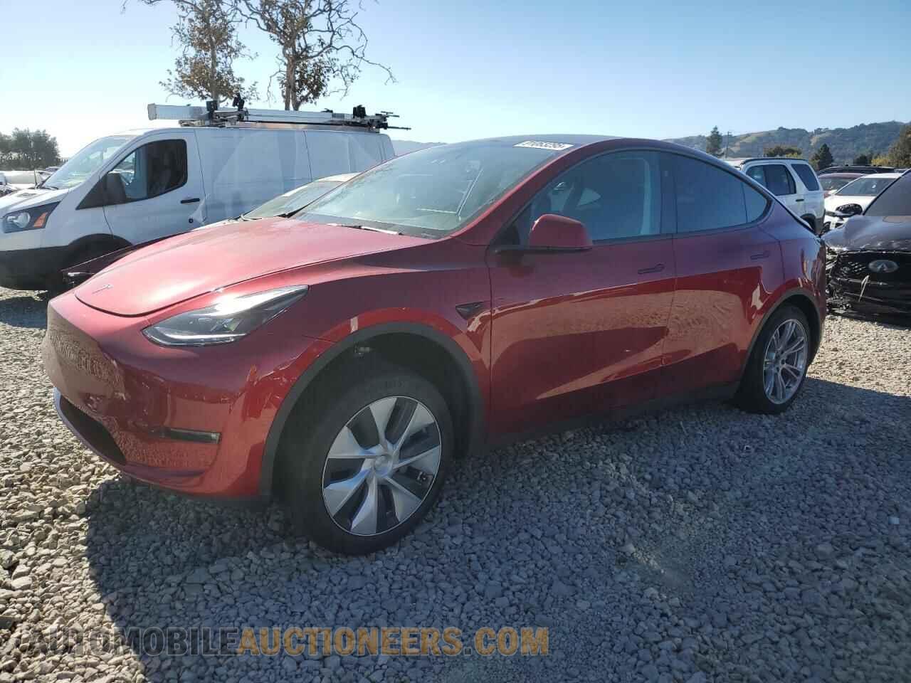 7SAYGDEE4RF067972 TESLA MODEL Y 2024
