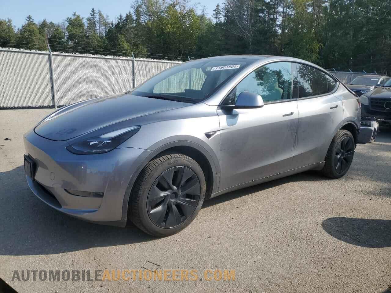 7SAYGDEE4RF210497 TESLA MODEL Y 2024