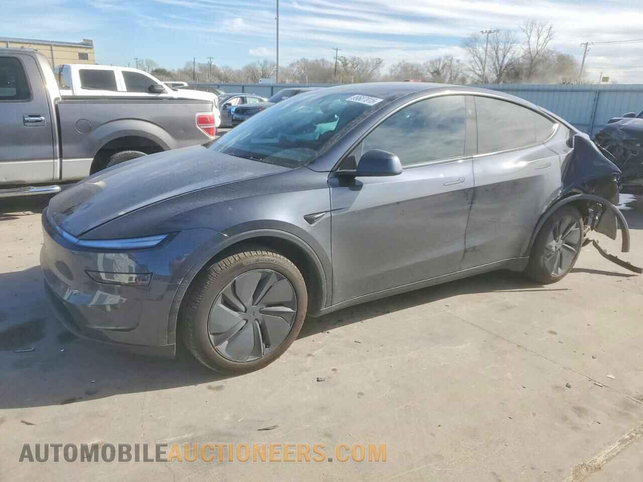 7SAYGDEE4TA580935 TESLA MODEL Y 2026