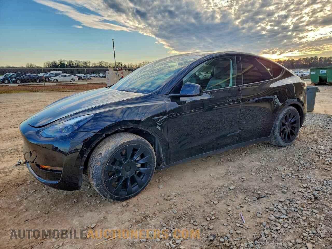 7SAYGDEE5PF698131 TESLA MODEL Y 2023