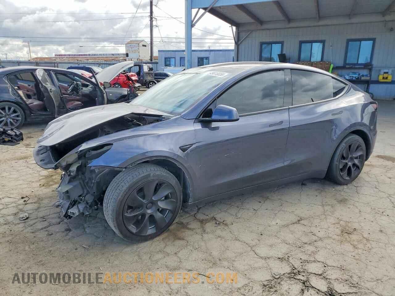 7SAYGDEE5PF945924 TESLA MODEL Y 2023