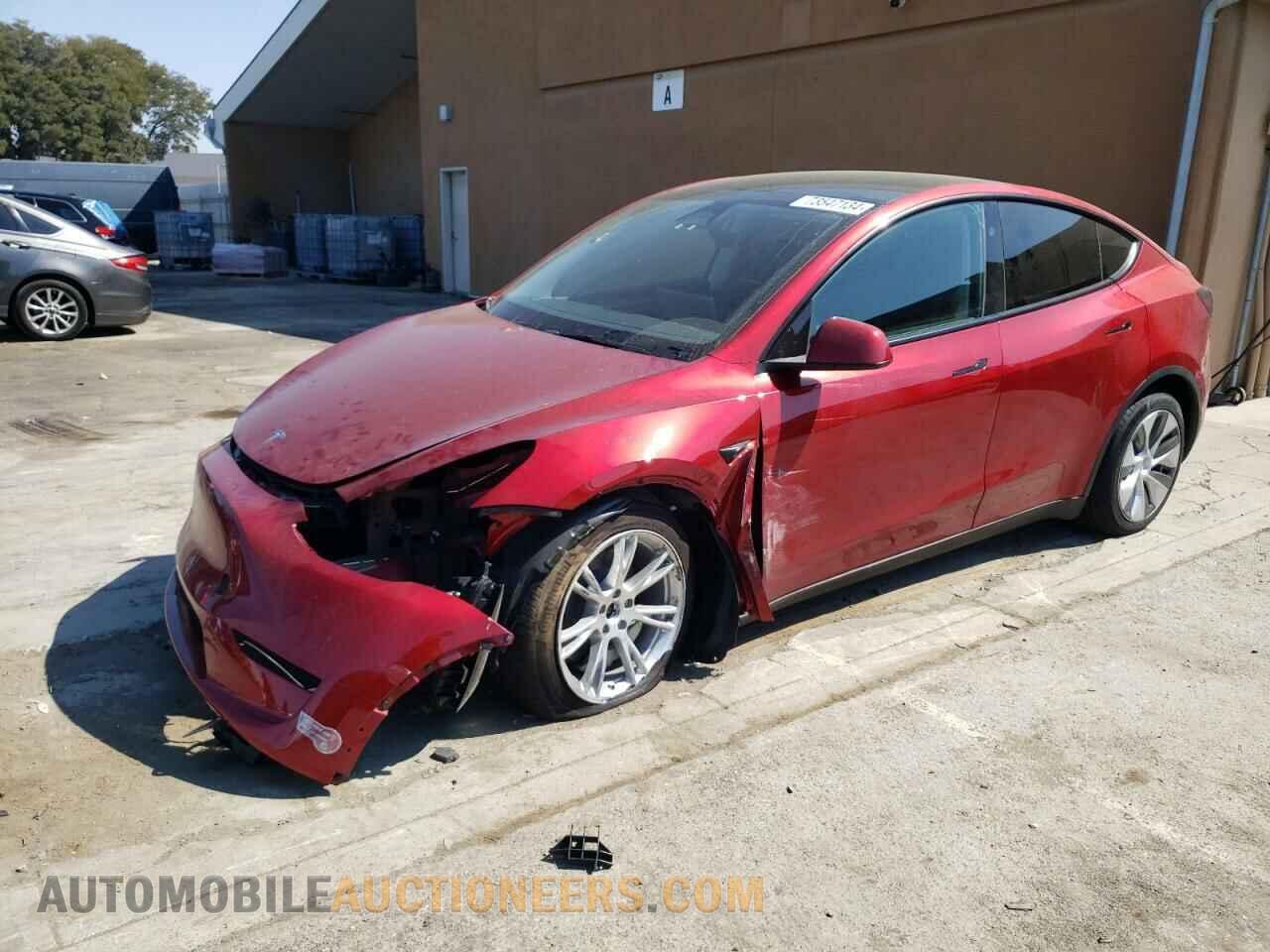 7SAYGDEE5RF025312 TESLA MODEL Y 2024