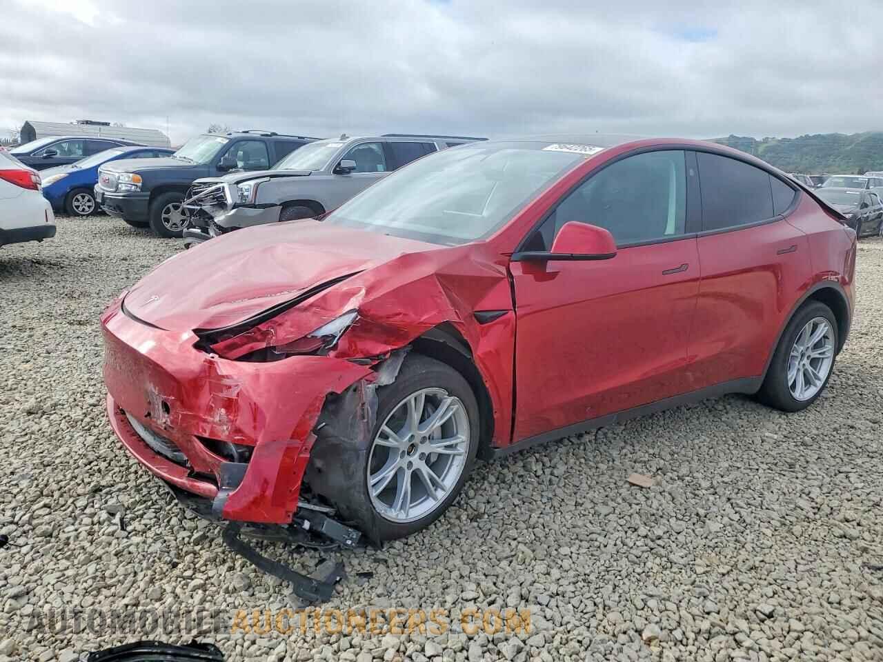 7SAYGDEE5RF068757 TESLA MODEL Y 2024