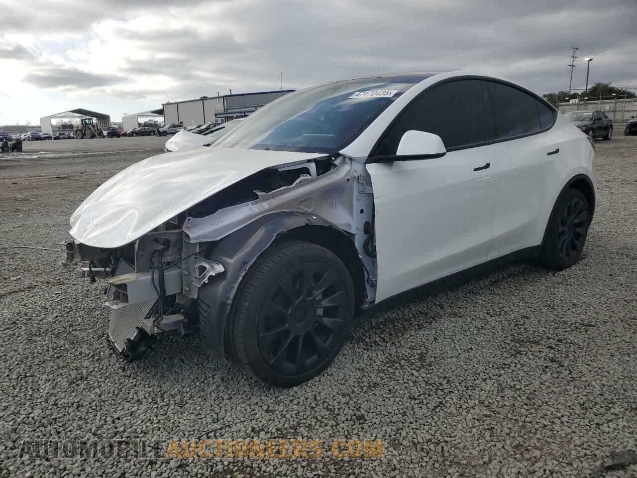 7SAYGDEE5RF079578 TESLA MODEL Y 2024