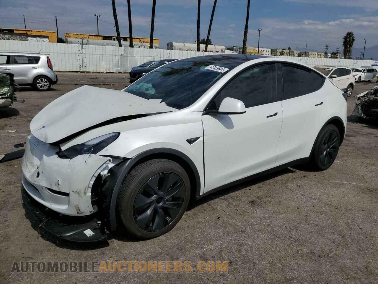 7SAYGDEE5RF131663 TESLA MODEL Y 2024