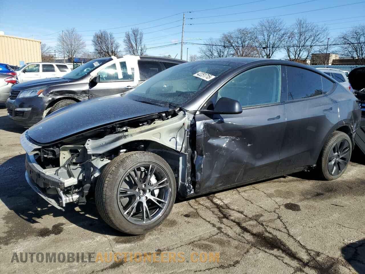 7SAYGDEE5RF190311 TESLA MODEL Y 2024
