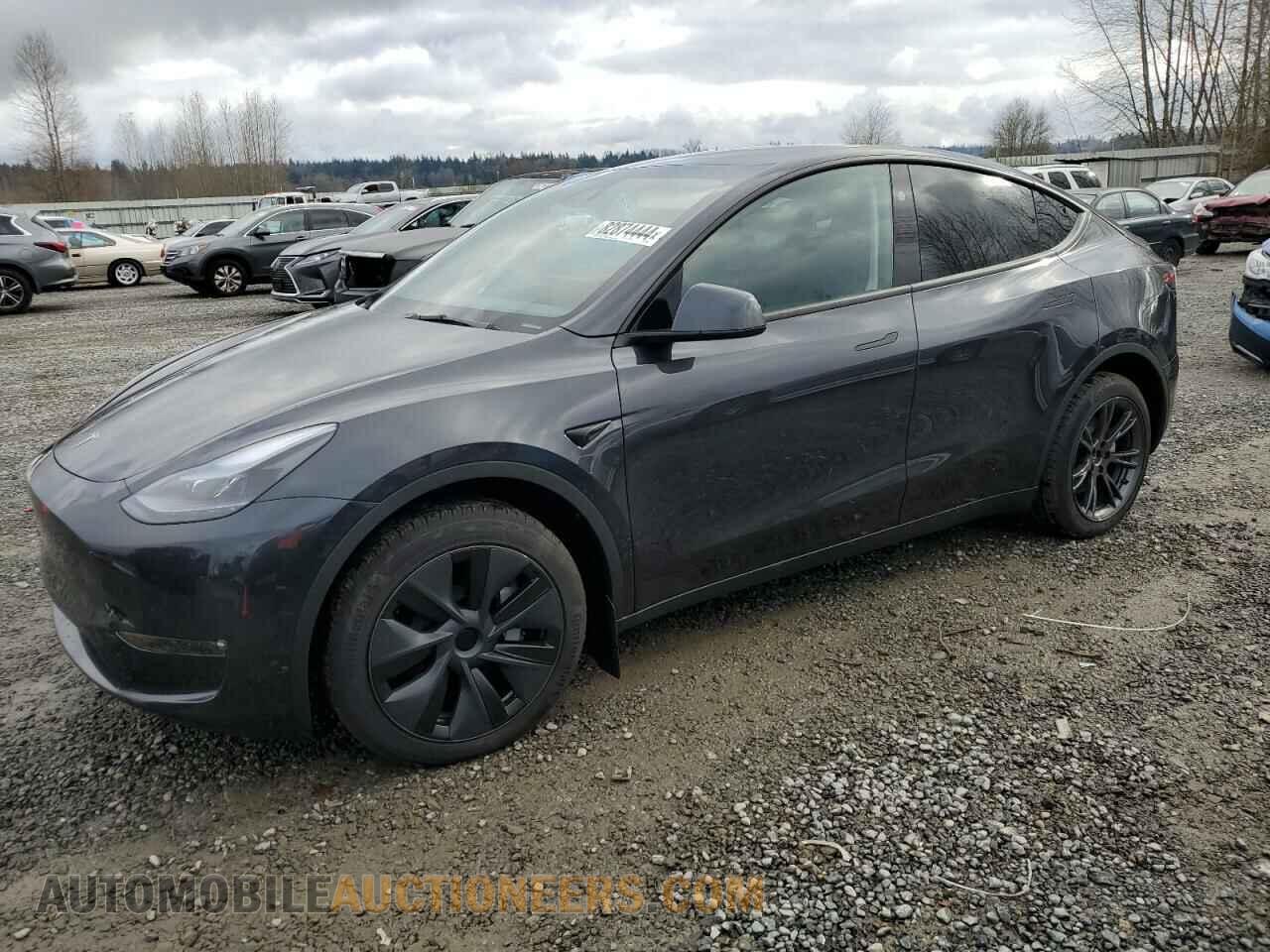 7SAYGDEE5RF199560 TESLA MODEL Y 2024