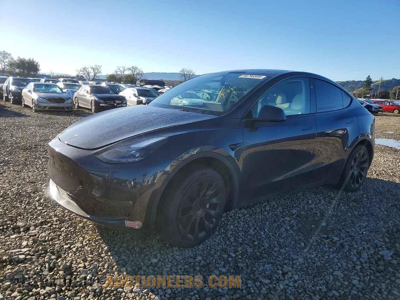 7SAYGDEE5RF983754 TESLA MODEL Y 2024