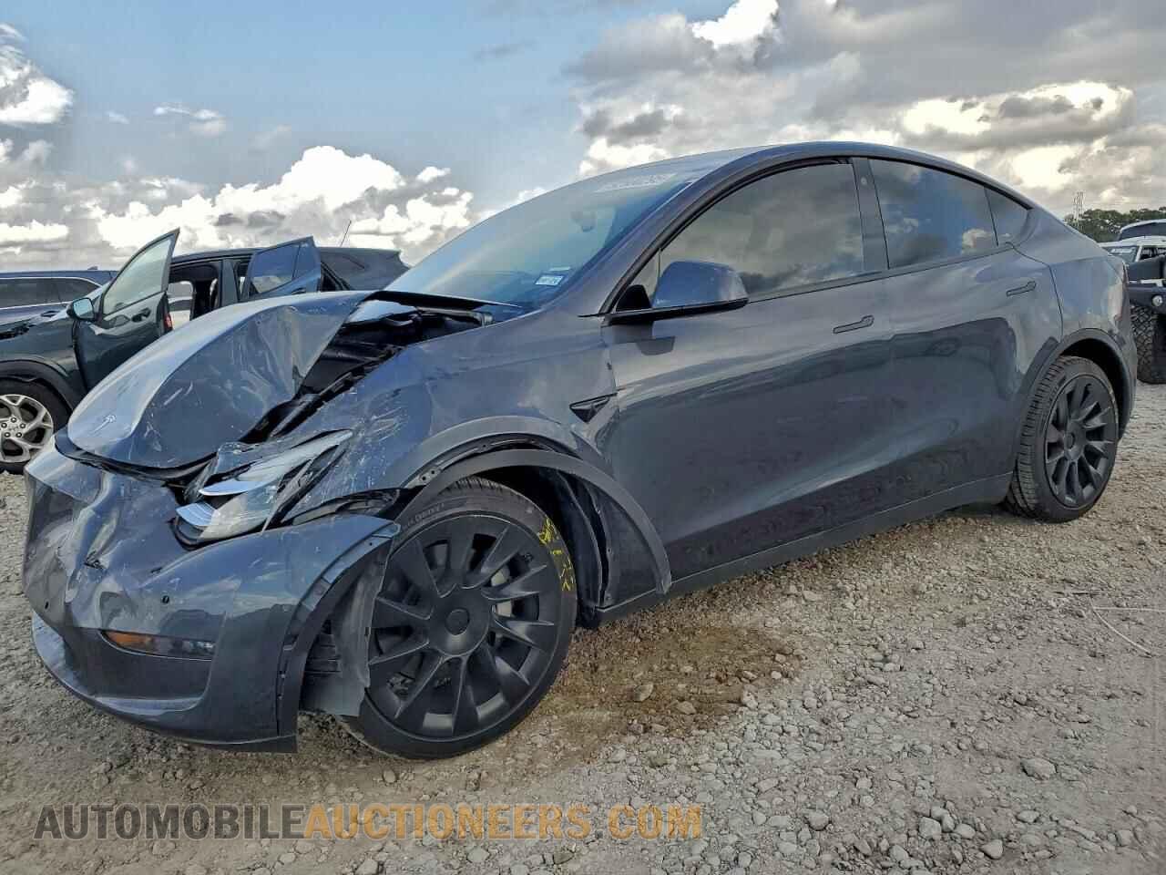 7SAYGDEE6NF446921 TESLA MODEL Y 2022
