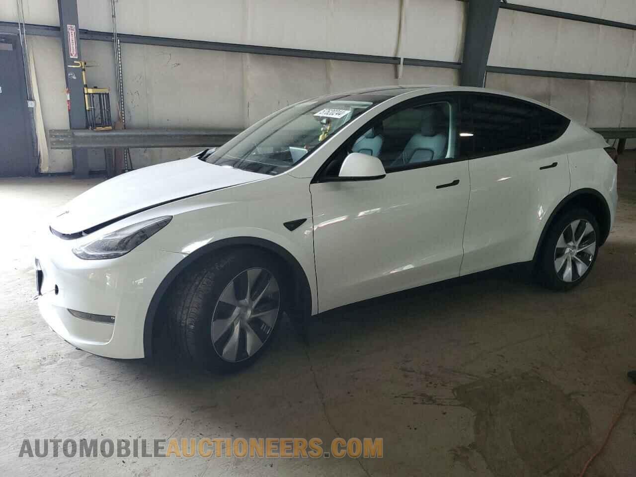7SAYGDEE6RF060344 TESLA MODEL Y 2024