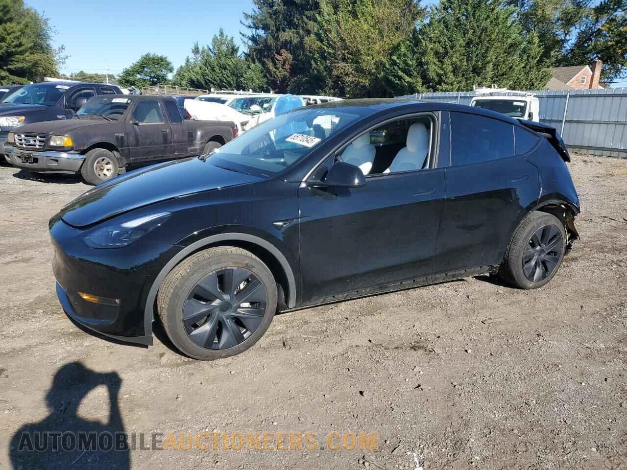 7SAYGDEE6RF149735 TESLA MODEL Y 2024