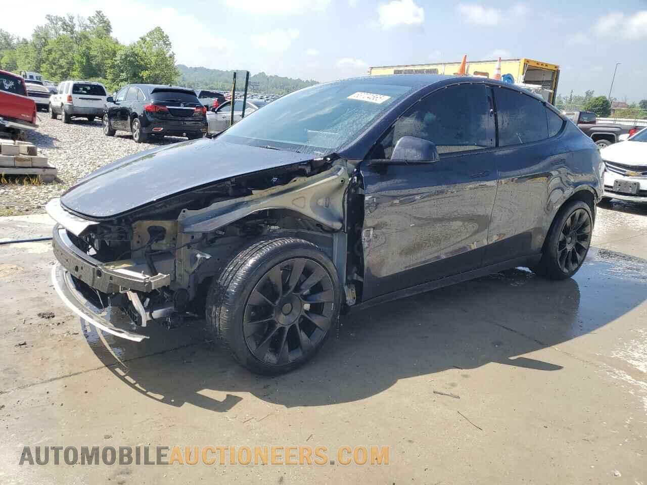7SAYGDEE6RF991040 TESLA MODEL Y 2024